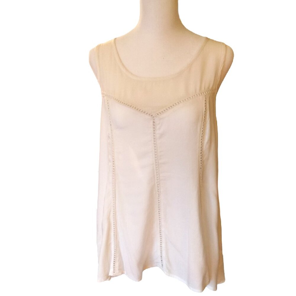 American Eagle Outfitters white sleeveless blouse eyelet trim size L